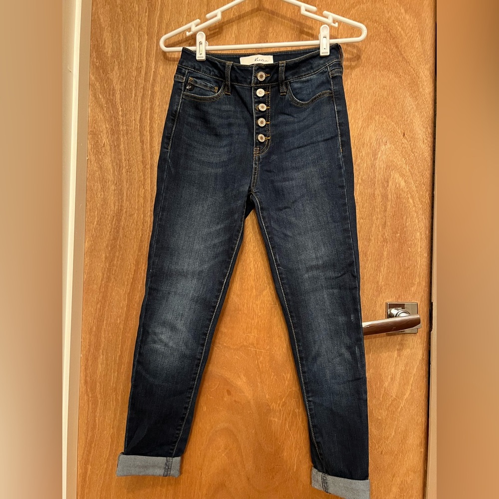 KanCan jeans new without tags